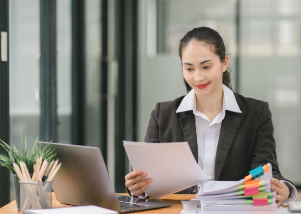 Professional translator provide accurate translations for legal and official docs in Washington, ensuring precise formatting.