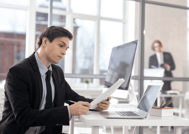 A translator providing certified translations for government agencies in Washington, ensuring accuracy and compliance.