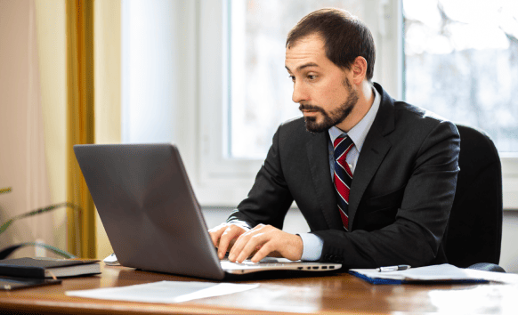 Expert translator providing fast and reliable USCIS translation services for clients in Washington with accuracy.