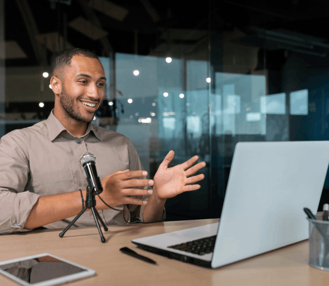 A web editor updates Spanish landing pages as Spanish Translation Services in Washington tailor Latin American business text.